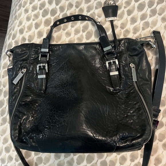 Michael Kors leather purse with cross body strap and side pockets - Picture 8 of 8